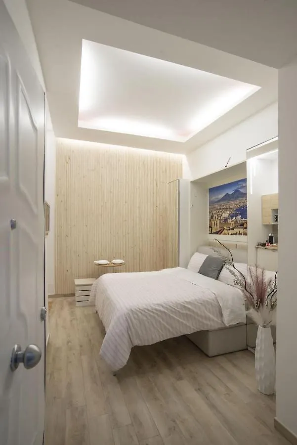 Bed & Breakfast B&B Napoli Da Vivere Italy