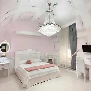 Bed & Breakfast Domus Rosa, Naples