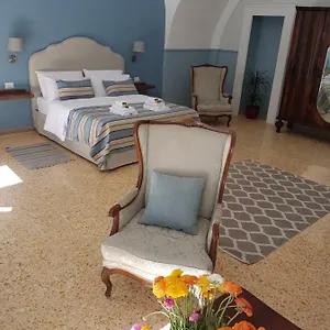 Aragonese Luxury Couette-café