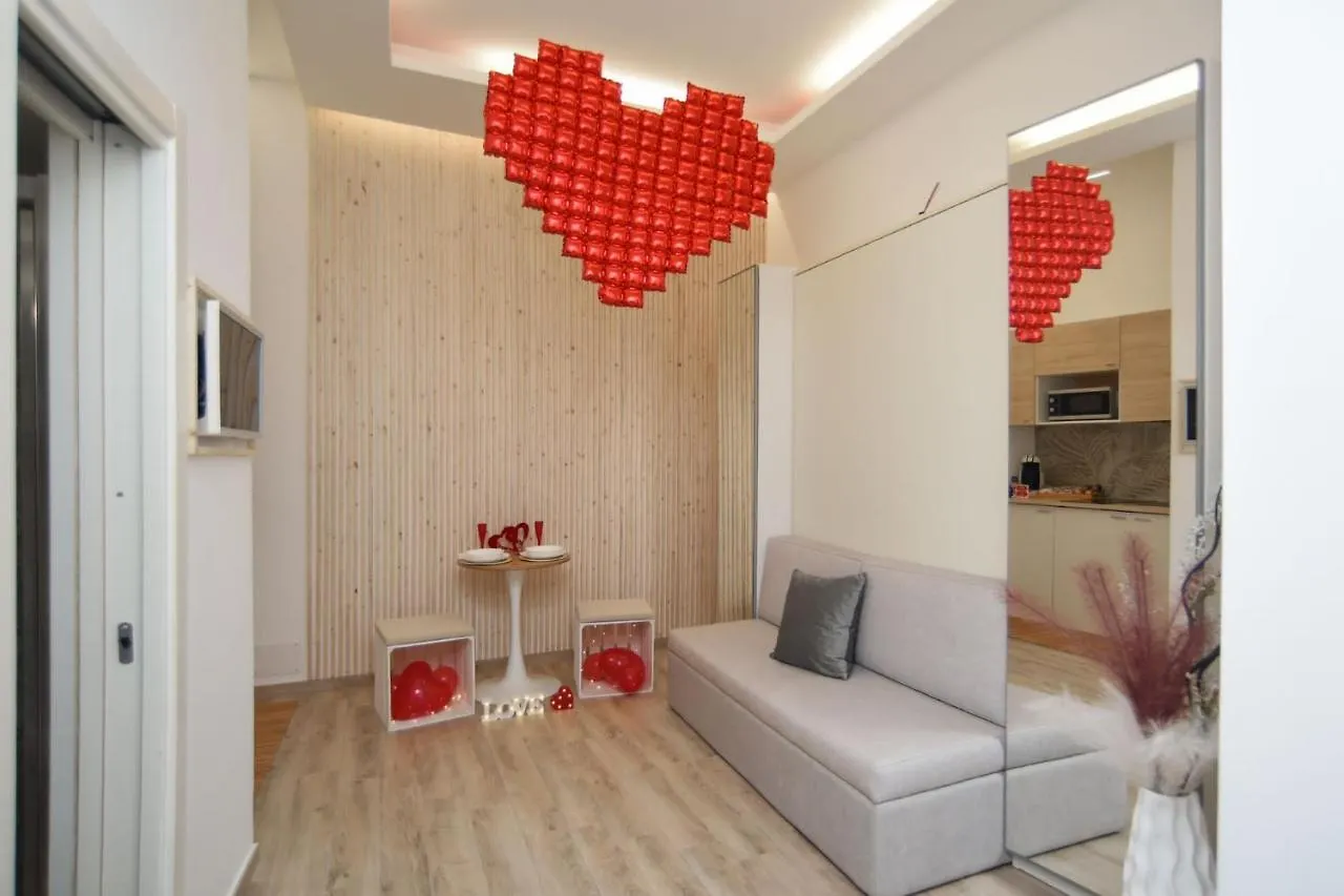 Bed & Breakfast B&B Napoli Da Vivere Italy