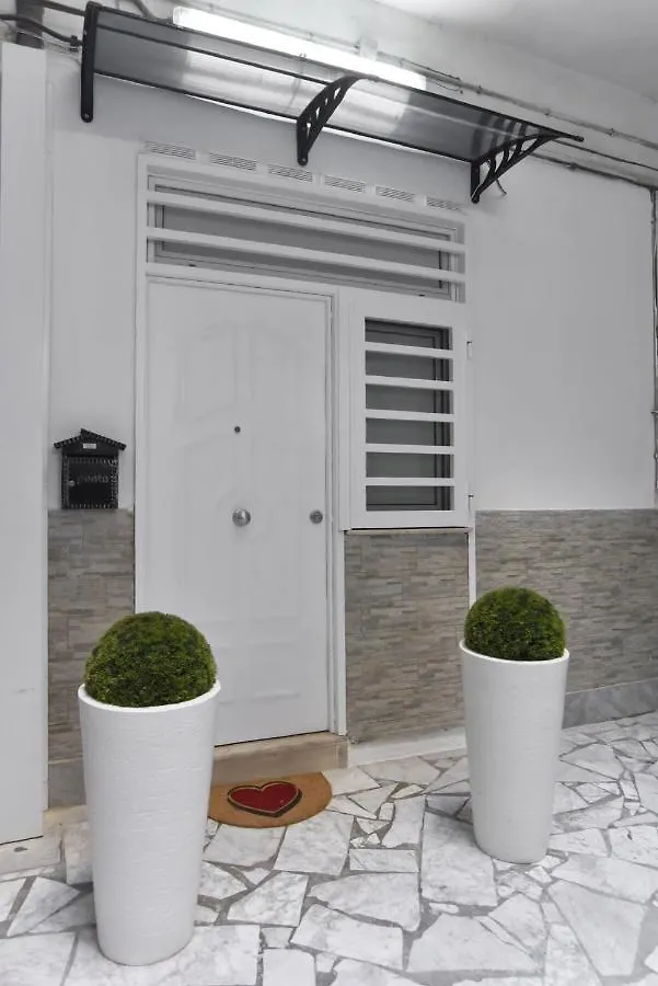 B&B Napoli Da Vivere 0*, Naples Italy